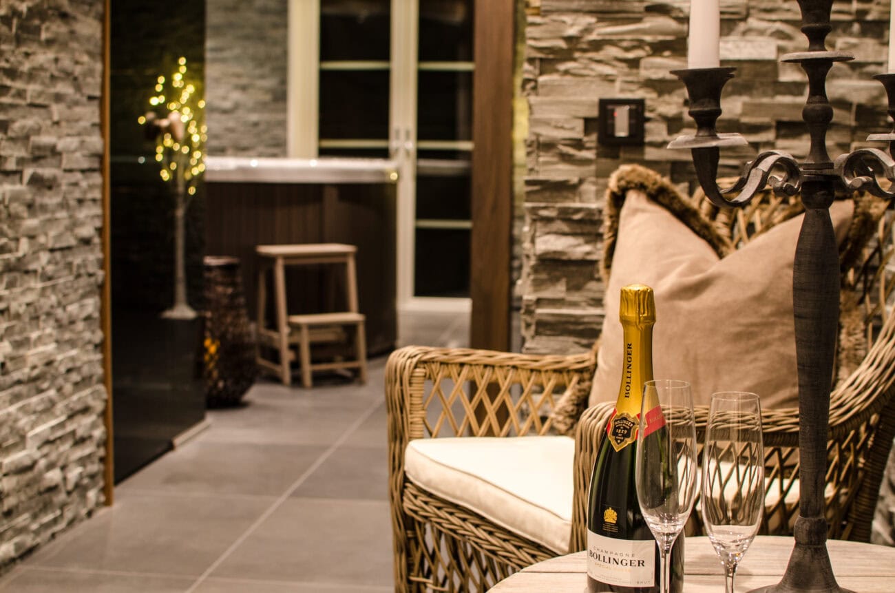 Exklusiv fjällstuga i Sälen med bastu, spa och champagne