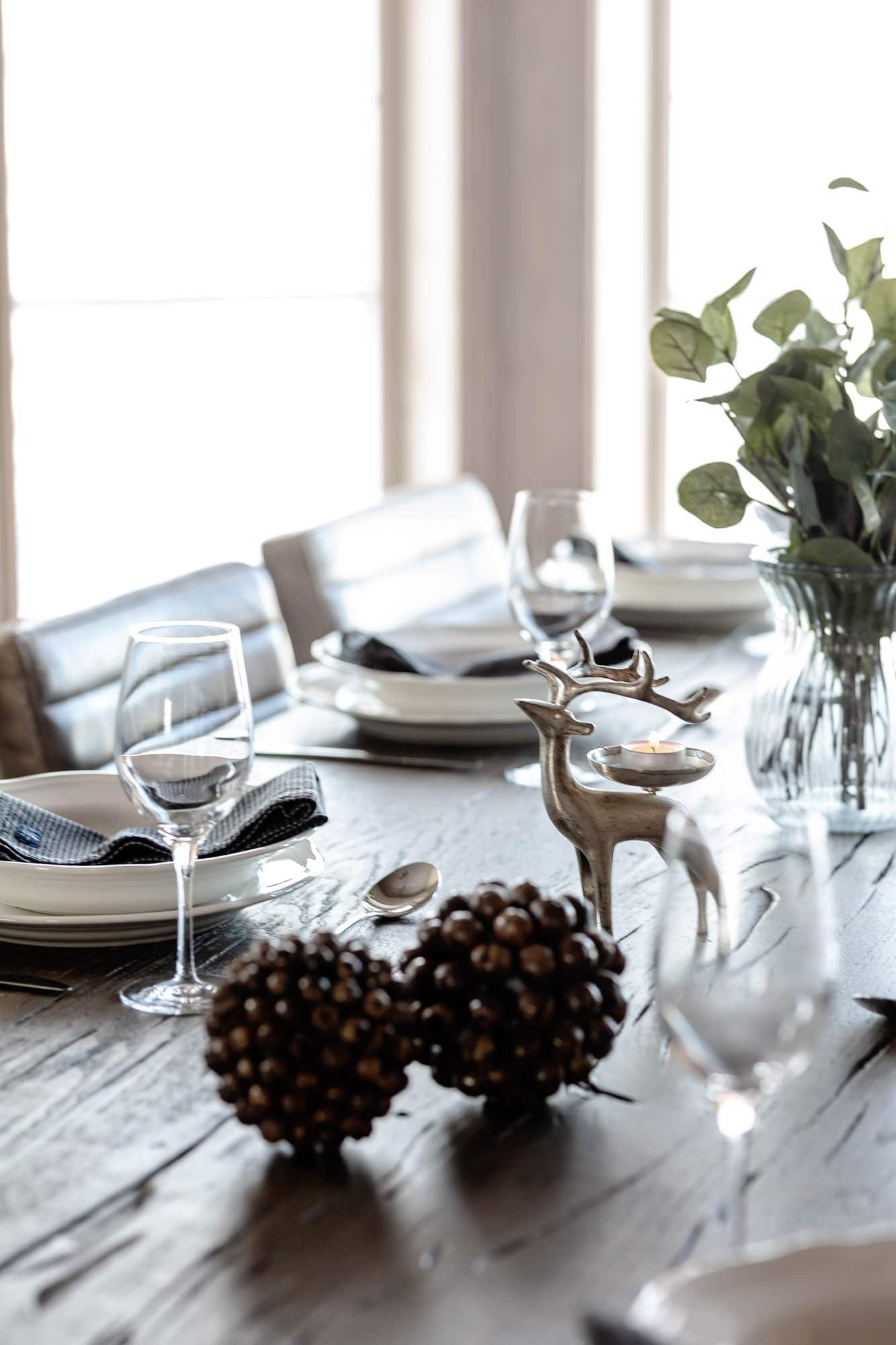 Dukat bord Sälengodset