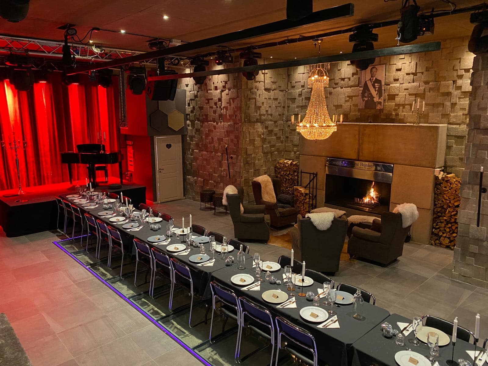 Elegant middag med levande ljus